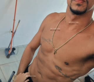 Acompanhante em Rio de Janeiro-RJ - Lucas