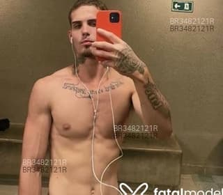 Acompanhante em Rio de Janeiro-RJ - Raffael Jk