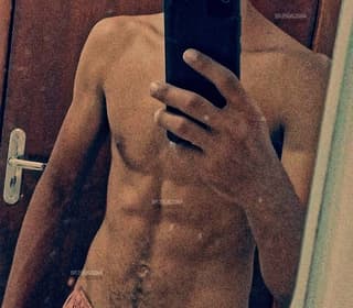 Acompanhante em Balneário Piçarras-SC - Freitas