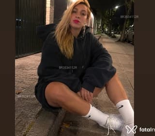 Acompanhante em Maringá-PR - Zara Barros