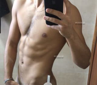 Acompanhante em Balneário Camboriú-SC - Ezequiel