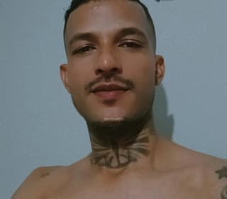 Acompanhante em Uberlândia-MG - Kauê Sousa