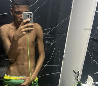 Acompanhante em Rio de Janeiro-RJ - Tiago
