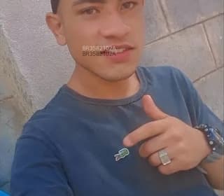 Acompanhante em Virtual-VT - Menor Bn