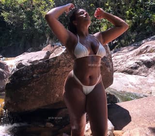 Acompanhante em Florianópolis-SC - Giovanna Melo
