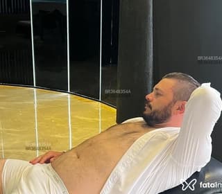Acompanhante em Joinville-SC - Pedro