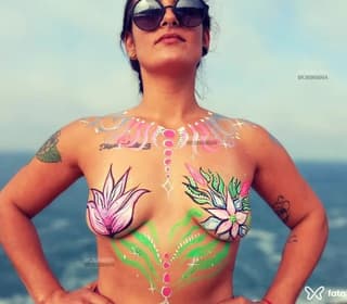 Acompanhante em Virtual-VT - Hellen Ferraz