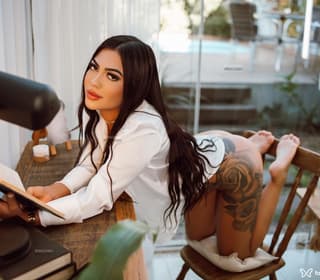 Acompanhante em Blumenau-SC - Mirella Gusmão
