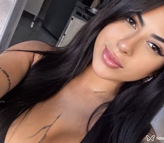 Acompanhante em Apucarana-PR - Serena Khalifa
