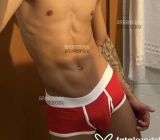 Acompanhante em Criciúma-SC - Yuri Martinez