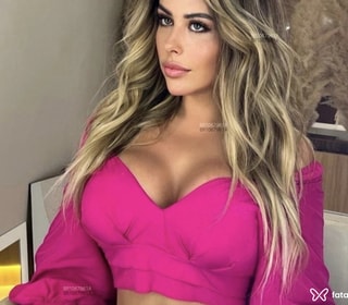 Acompanhante Bruna