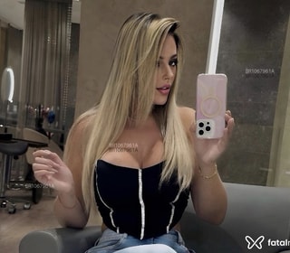 Acompanhante Bruna