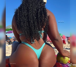 Acompanhante Yara Torres