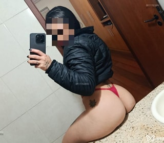 Acompanhante Julia Santos