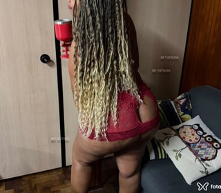 Acompanhante Karol