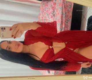 Acompanhante Gabi Arantes