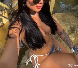 Acompanhante Emilly