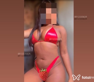 Acompanhante Júlia