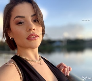 Acompanhante Sarah Castro