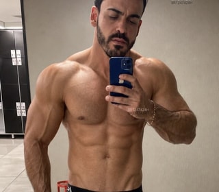 Acompanhante Rodrigo Tavares