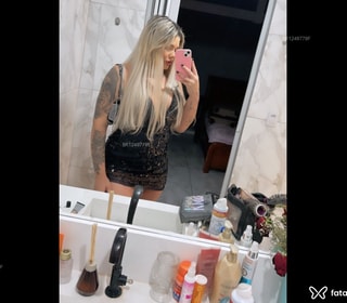 Acompanhante Ana Carolina