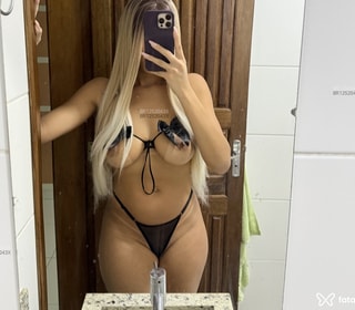 Acompanhante Emilly Garcia