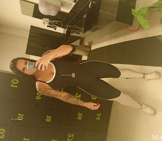 Acompanhante Nicolle Lins
