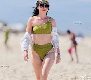 Acompanhante Bruna