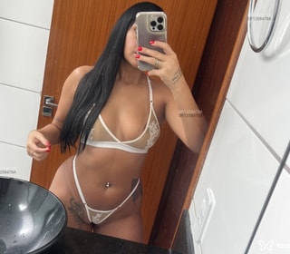 Acompanhante em Arapongas-PR - Renata Lyra