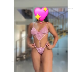 Acompanhante Julia Garcia