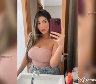 Acompanhante Gabriela Lins