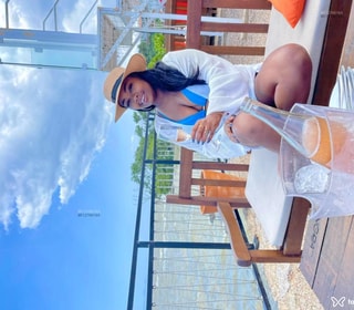 Acompanhante Melissa