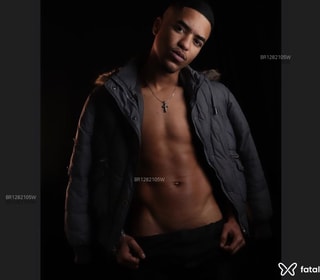 Acompanhante Mateus Solano