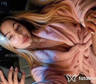 Acompanhante Lorena Nakamura