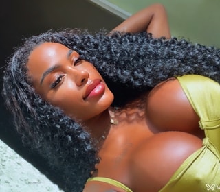 Acompanhante Fanny Mionzinha