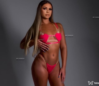 Acompanhante Amanda