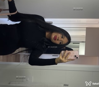 Acompanhante Camila