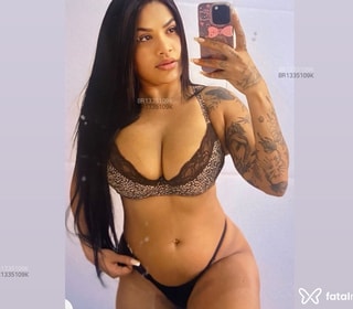 Acompanhante Thaina Ferreira