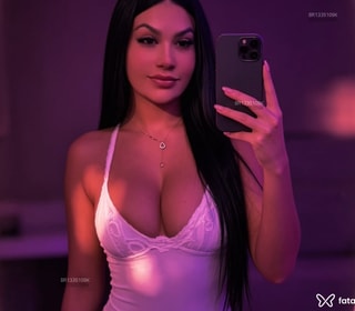 Acompanhante Thaina Ferreira