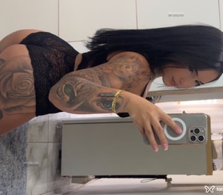 Acompanhante Paola
