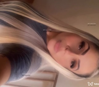 Acompanhante Brunninha