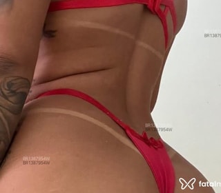 Acompanhante Izabella Lins