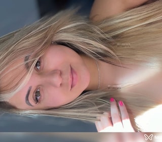 Acompanhante Laura