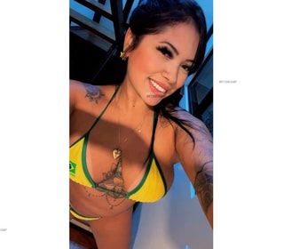 Acompanhante Paola Novais