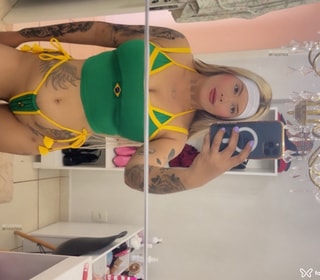 Acompanhante Bella Casaroto