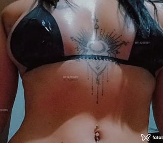 Acompanhante Luana