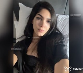Acompanhante Hanne Martins