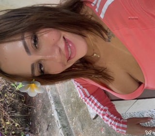 Acompanhante Samira