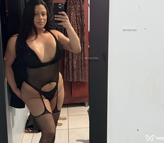 Acompanhante Ariela Belly