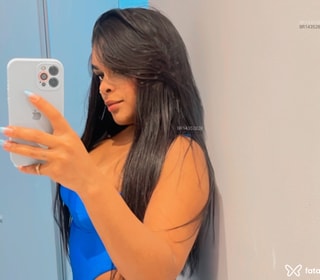 Acompanhante Paola